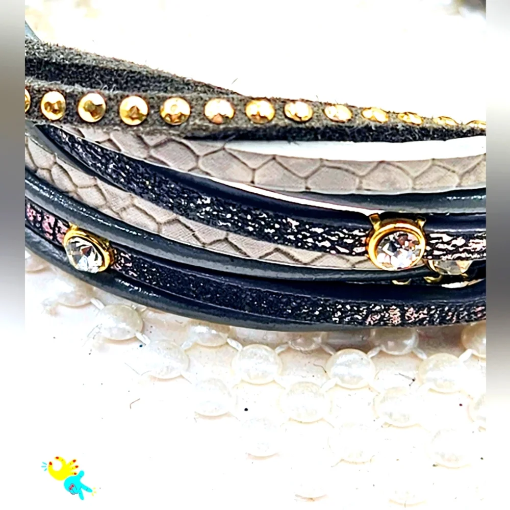 Saachi Leather Rhinestone Cuff - Picture 3 of 10
